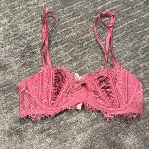 Victoria secret push-up without padding bra size 32 B